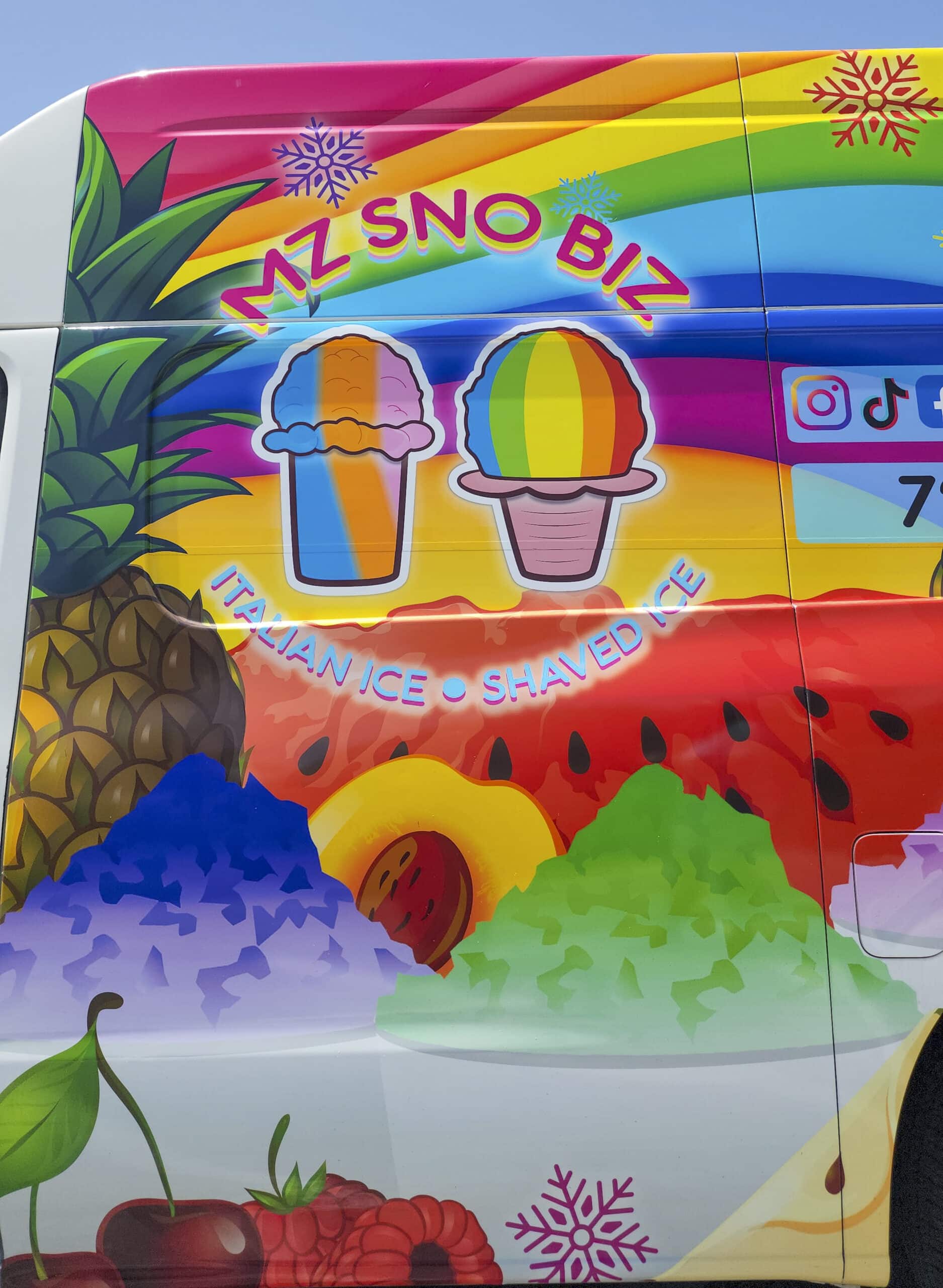 Italian ice cups offer
