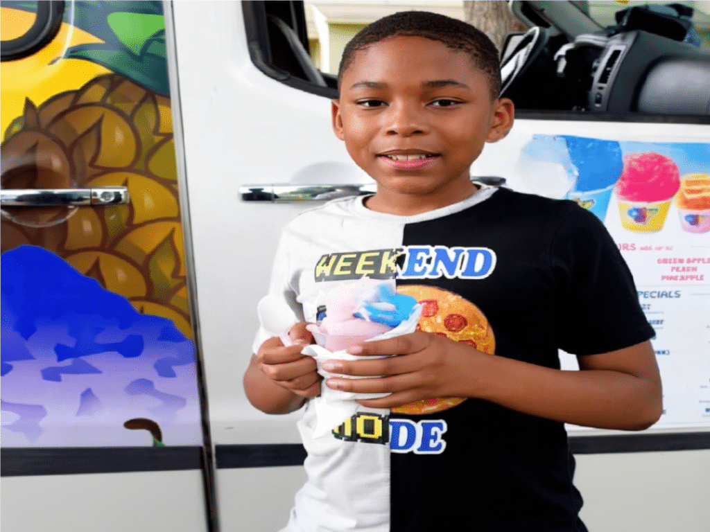 Sweet fun Italian-ice and shaved-ice flavors for birthday party, festivals and events like strawberry lemonade